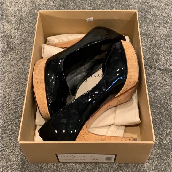 Cole Haan high heel open toe shoe - Picture 3 of 3